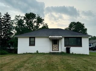 827 Liberty Street Ext, Grove City, PA 16127