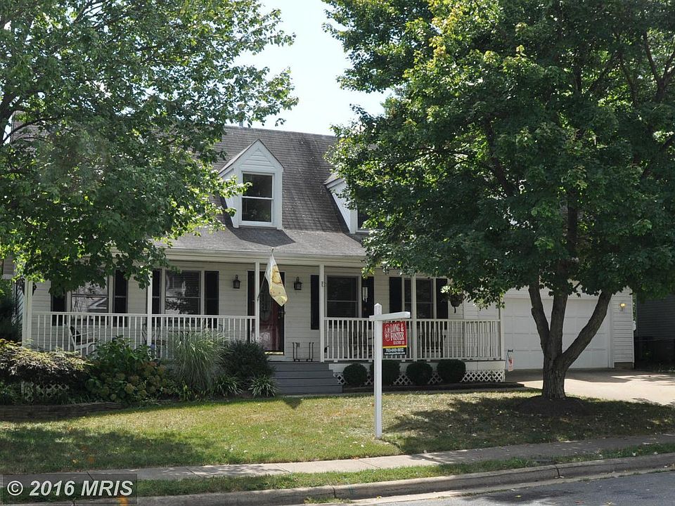1st image of 217 Cranbrook Dr NE