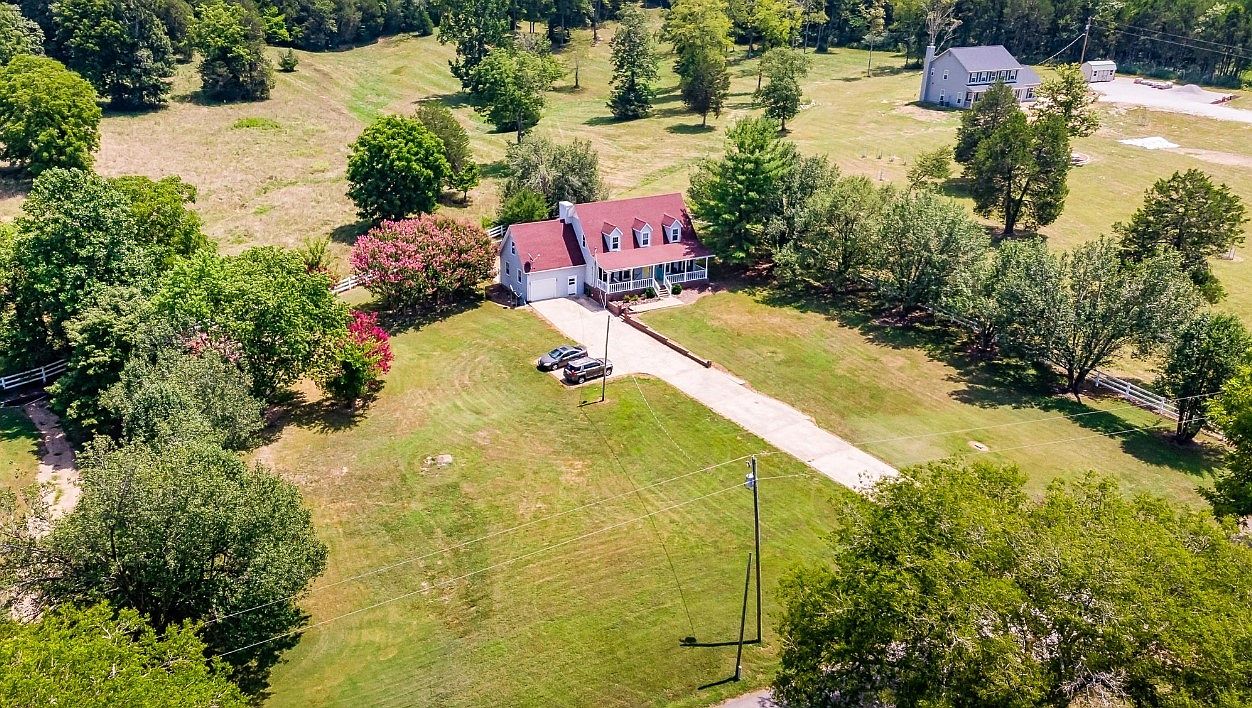 185 Britton Hollow Rd, Pulaski, TN 38478 MLS 2517650 Zillow