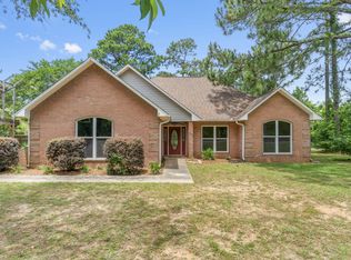 5677 Tilubo Ln, Pace, FL 32571