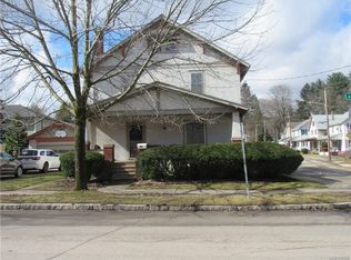 27 N Brooklyn Ave, Wellsville, NY