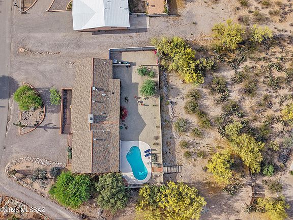 4th image of 5405 N Estelle Dr
