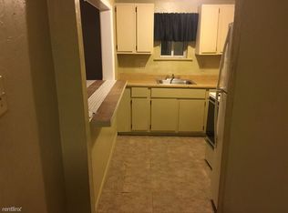 1165 Sycamore St, Washington, PA 15301