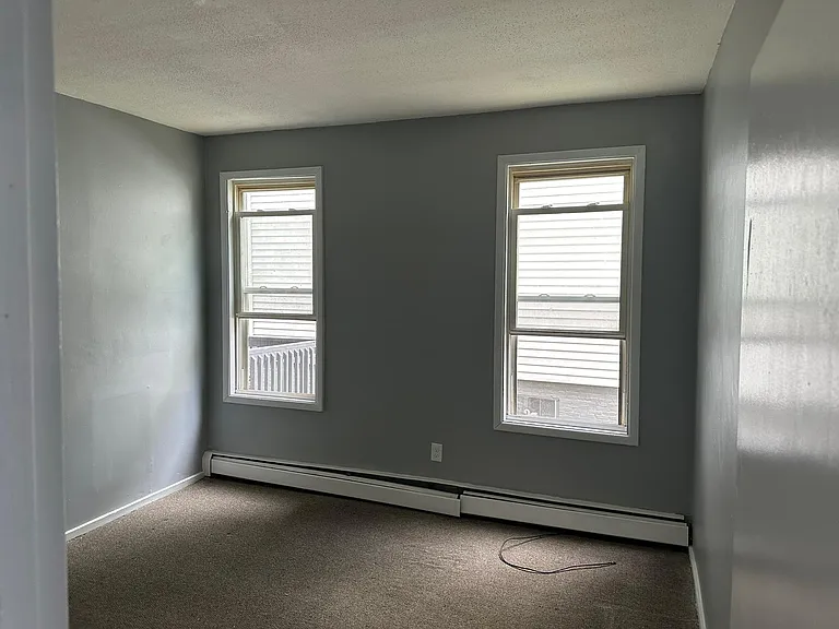 126 W Main St #5 — Photo 4