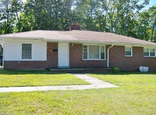 322 Leonard Rd, Mount Airy, NC 27030