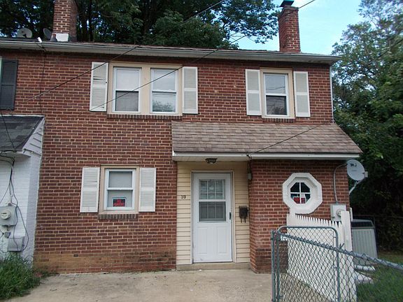 2nd image of 39 N Rodney Dr