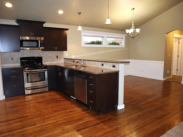 2895 E Deerhill Dr — Photo 6