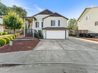 15653 Jade Glen Ave, Sandy, OR 97055