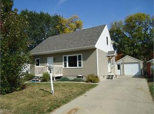 1102 13th Ave NW, Rochester, MN 55901