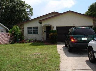 638 77th Ave N, Saint Petersburg, FL 33702