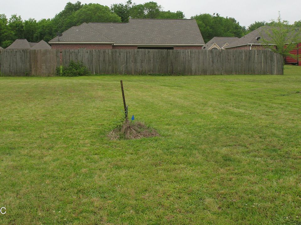 2nd image of Cedar Creek Dr Lot 25