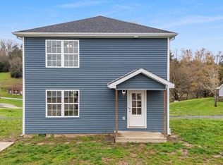 41 Rhonda Kay Dr, Irvine, KY 40336