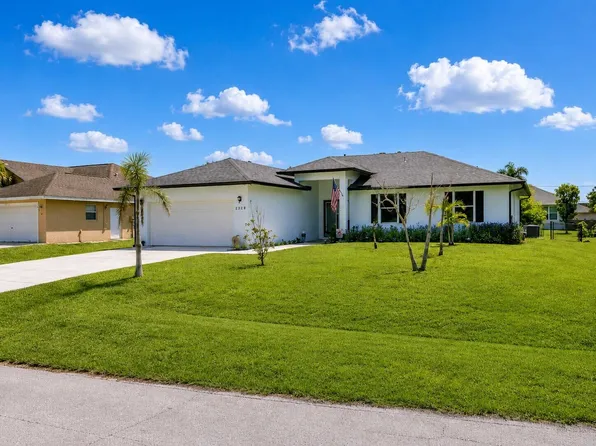 2329 SW Mountwell Street, Port St Lucie, FL 34984