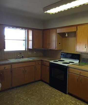 4th image of 1401 N Butz St
