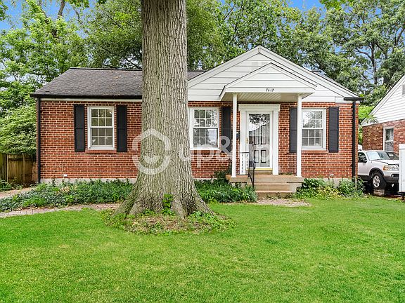 2nd image of 7417 Parkwood Dr