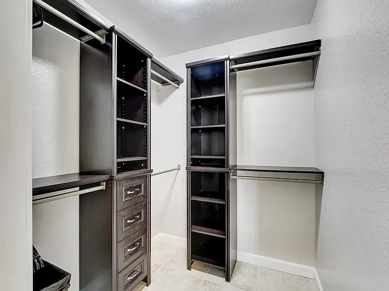 5574 Lake Osborne Dr — Photo 21