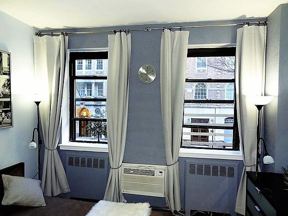 5th image of 230 E 52nd St APT 2D