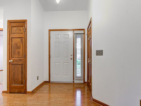 4th image of 8120 Castilla Dr