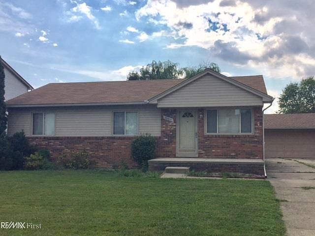 1st image of 50571 Newcastle Dr