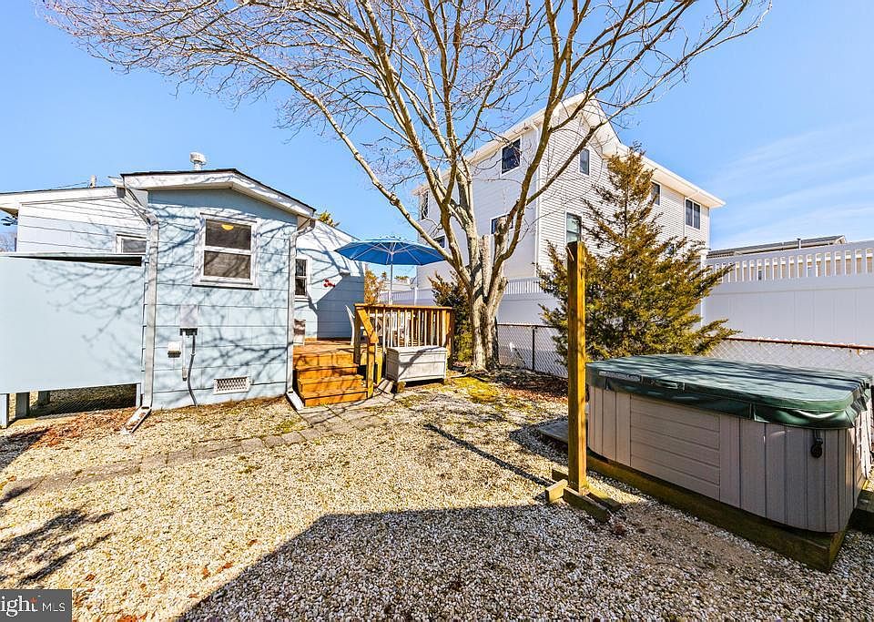 238 W 13th St, Ship Bottom, NJ 08008 Zillow