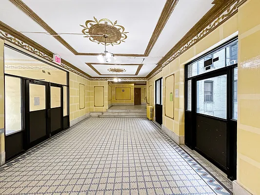 Rented by Spire Group | media 28