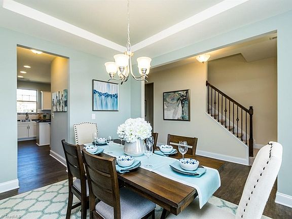 4th image of 610 Fairway Dr #174