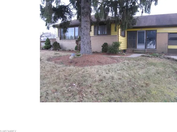 398 Snyder Ave, Barberton, OH 44203