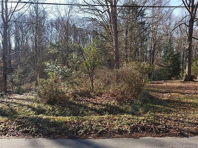1st image of 5401 Pinebrook Dr