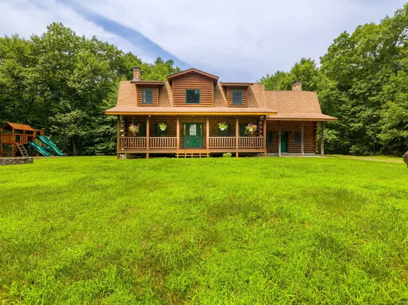 48 Gaumond Road, Thompson, CT 06255