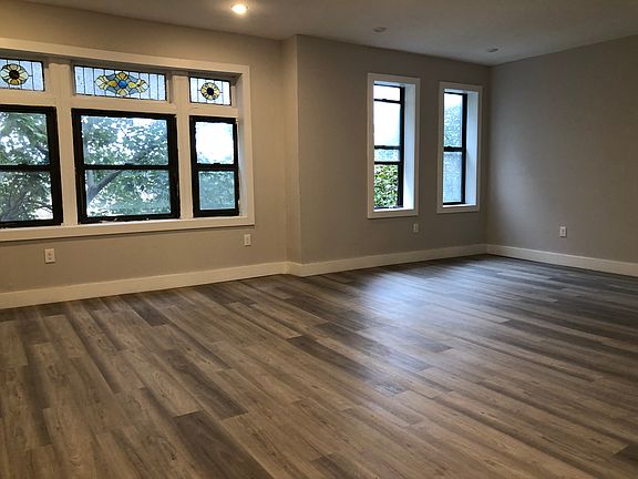 2nd image of 47 Duncan Ave APT 45Q