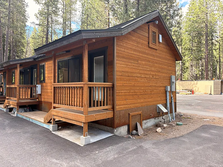 15758 Donner Pass Rd — Photo 23