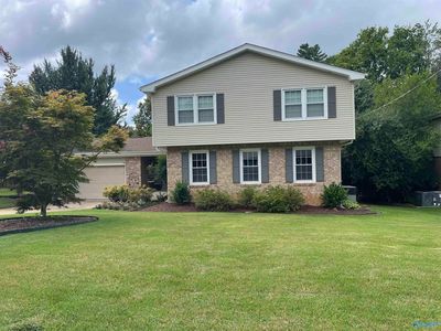 11316 Woodcrest Dr SE, Huntsville, AL, 35803