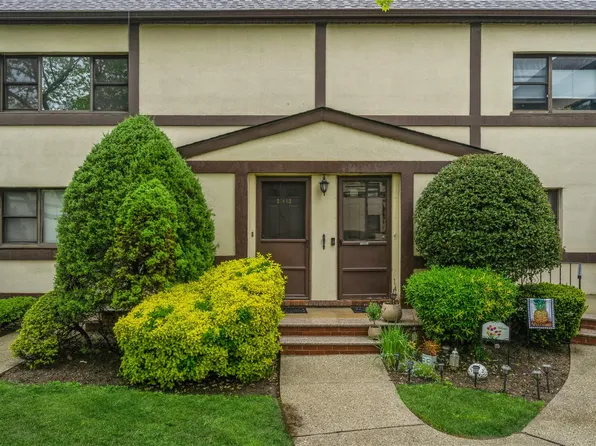 274 Cherry Valley Avenue #B-2, Garden City, NY 11530