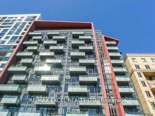 560 Front St W, Toronto, ON