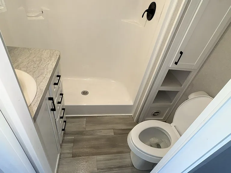47 Grassy Lake Cir — Photo 8