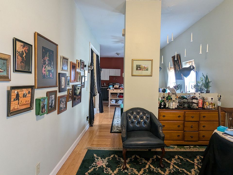 1st image of 73 Chapin Ave Floor 3