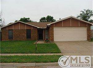 1st image of 4604 Woodfield Dr