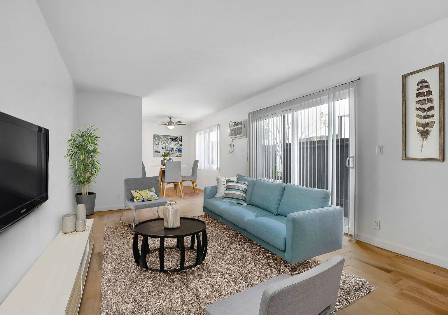 Wellworth Apartments — Photo 1