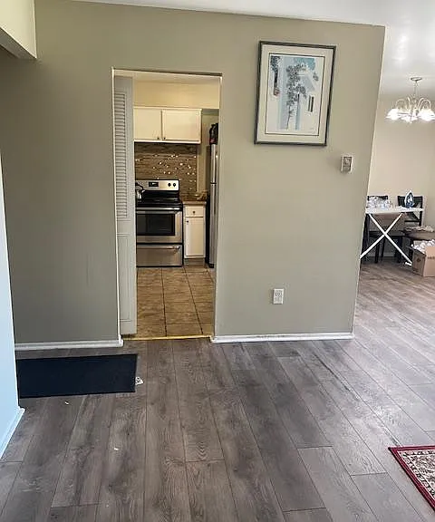 7350 Woodview St — Photo 42