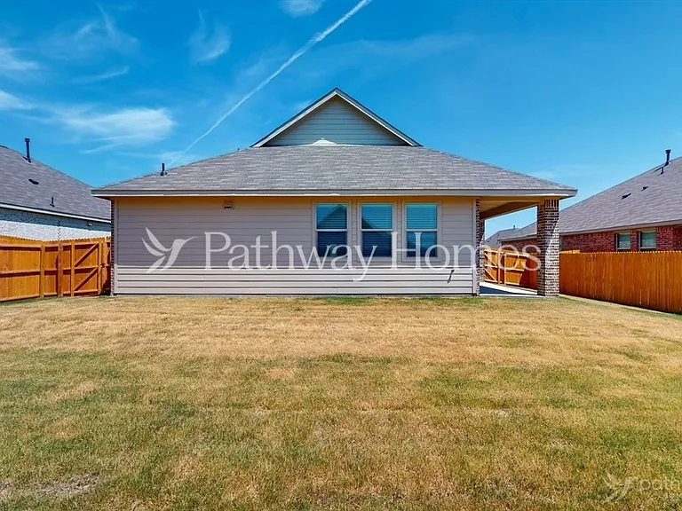 929 Rusty Spur Ln — Photo 19