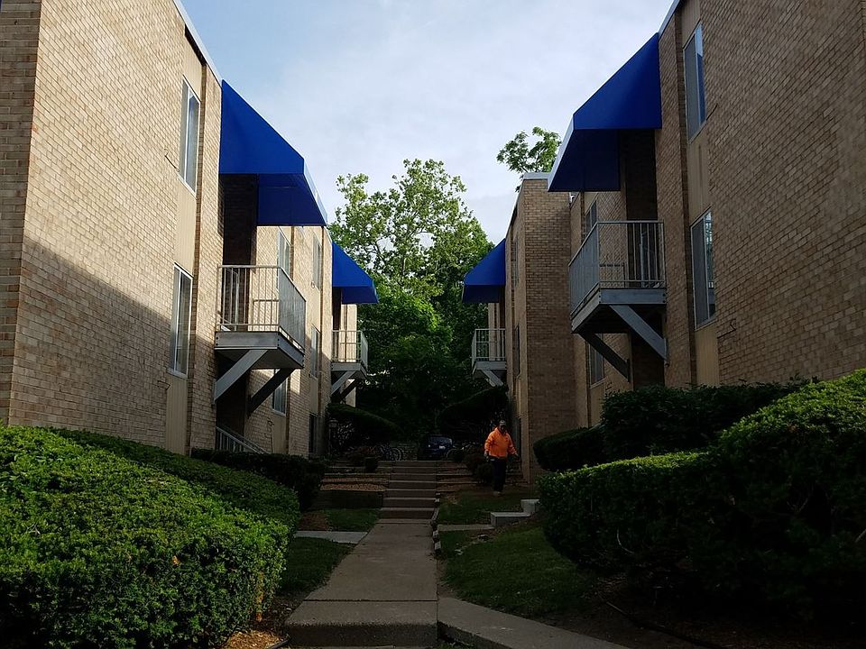 425 Hill