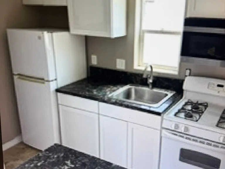 1814 Pacific Beach Dr — Photo 4