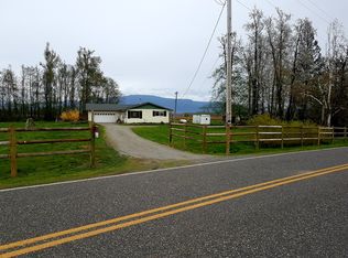 9350 Hammer Rd, Lynden, WA 98264