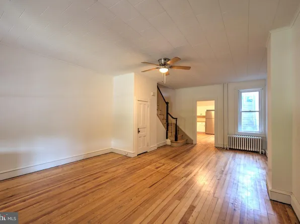 349 E New St, Lancaster, PA 17602