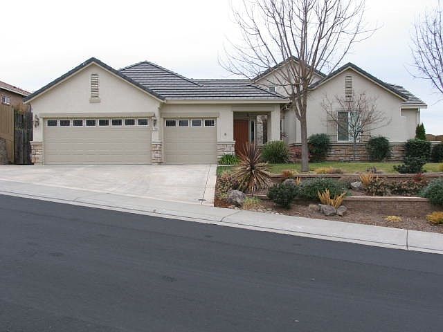1st image of 2708 Burrelton Way