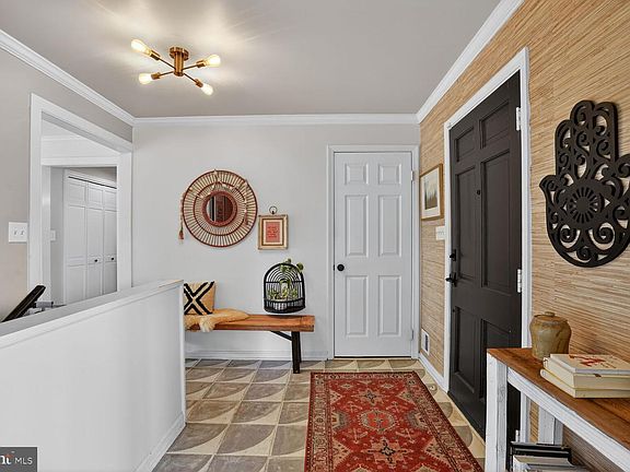 4th image of 6700 Kelly Rd