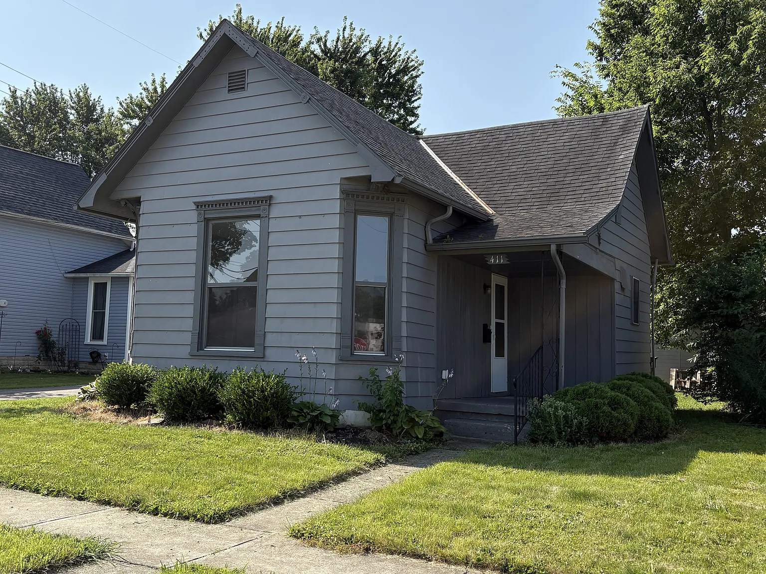 2 bed, 890 sqft, $1,500 — Photo 1