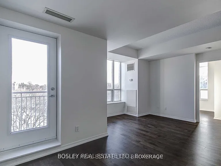 451 Rosewell Ave #512 — Photo 2