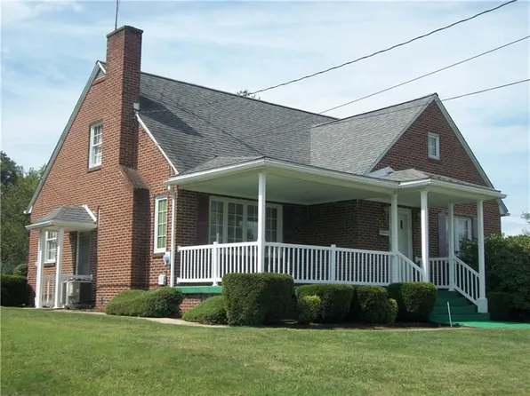 400 Bailey Ave, Carmichaels, PA 15320