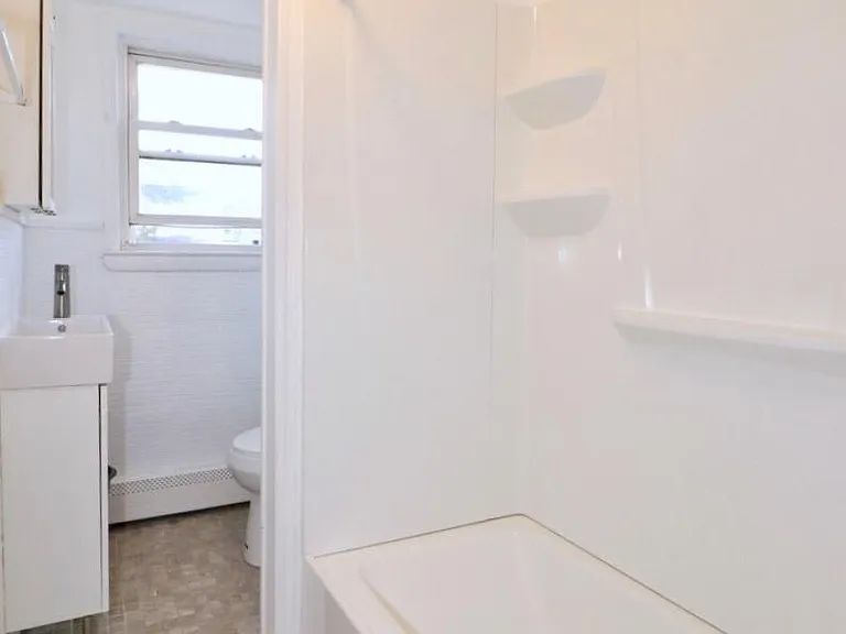 80 Shore Blvd #2 — Photo 14
